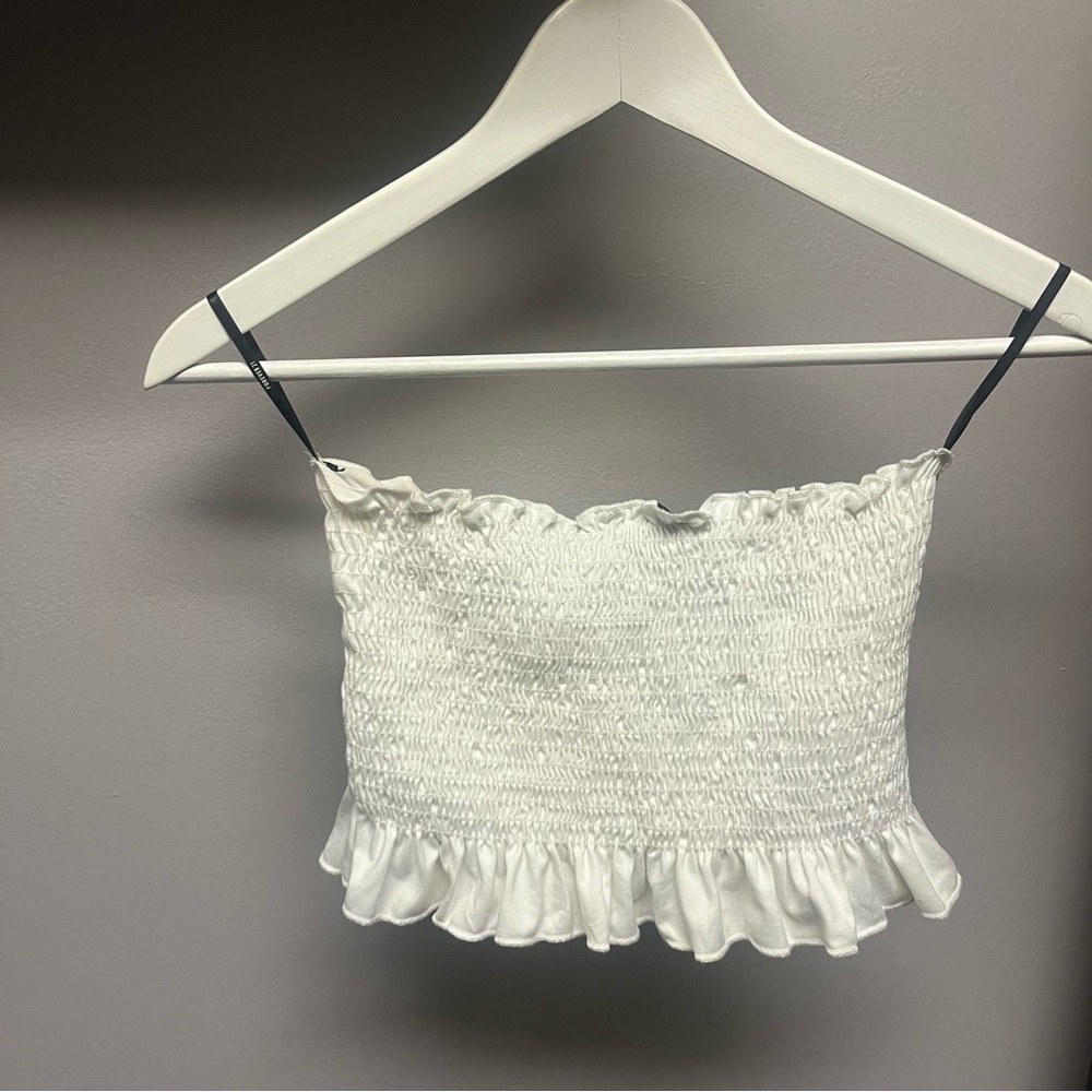 🤎5/$25 white tube top
